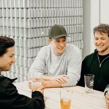 Hello Weekend 👋 
It’s Happy Hour Friday
Beers start at 4pm 🍺