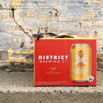 The sun is shining and the #Radler 12 pack is here ⚡️
What more could we ask for?